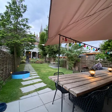 Bed & Breakfast B&B Appartement Rebel And Moon In Het Centrum Van Alblasserdam *