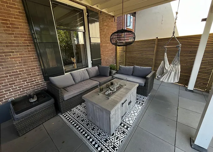 Bed & Breakfast B&B Appartement Rebel And Moon In Het Centrum Van Alblasserdam Alblasserdam