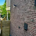Rebel And Moon In Het Centrum 3* Alblasserdam